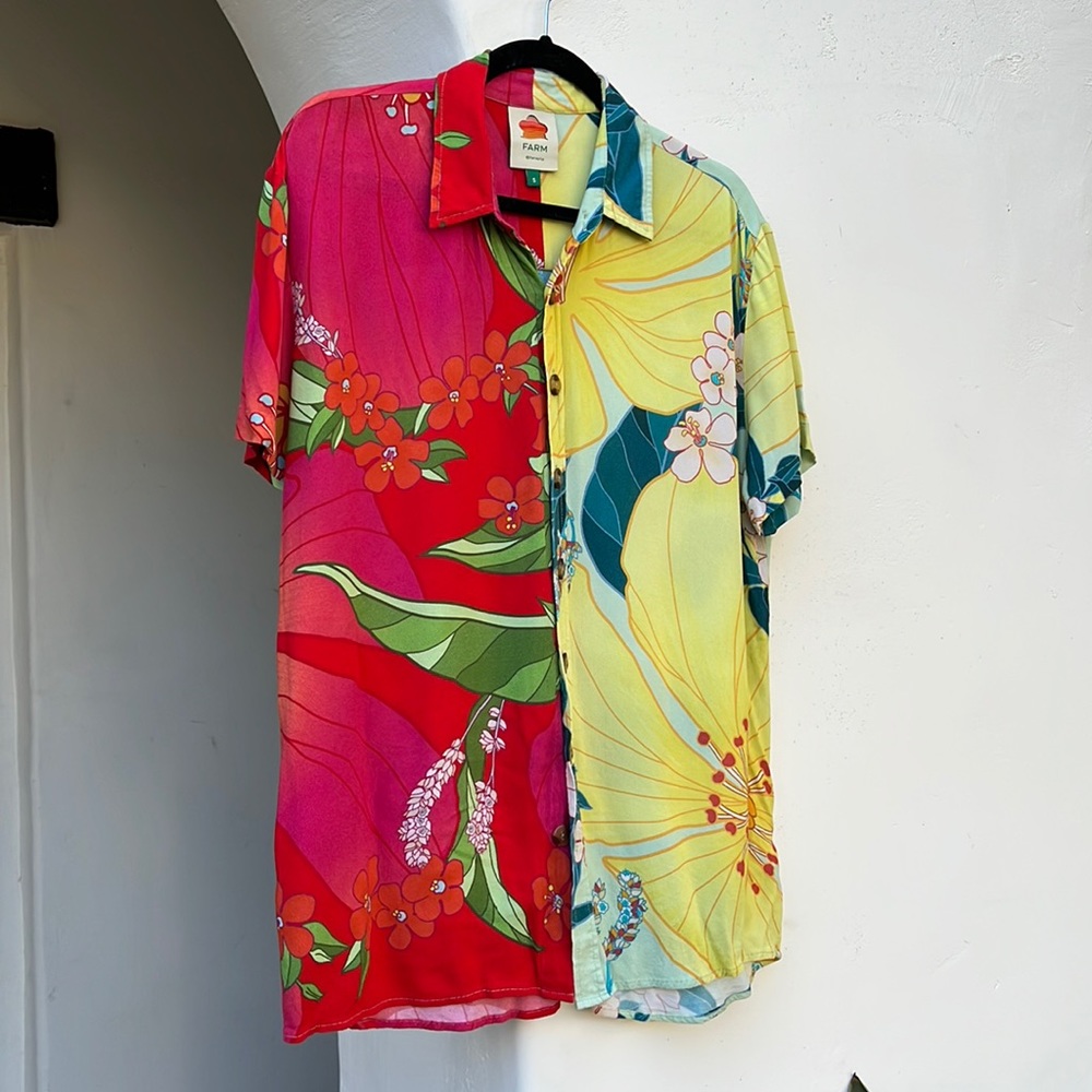 Farm Rio unisex shirt size small